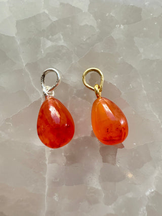 CARNELIAN CRYSTAL NECKLACE - 'NUGGET' PENDANT Necklace The Crystal Avenues