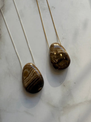 CRYSTAL NECKLACE - CHOCOLATE CALCITE Necklace The Crystal Avenues