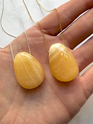 CRYSTAL NECKLACE - MANGO CALCITE Necklace The Crystal Avenues