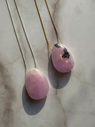 CRYSTAL NECKLACE - PINK ARAGONIT Necklace The Crystal Avenues