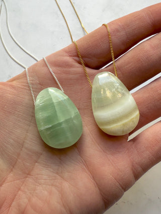 CRYSTAL NECKLACE - PISTACHIO CALCITE Necklace The Crystal Avenues