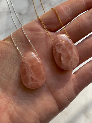CRYSTAL NECKLACE - ROSE CALCITE Necklace The Crystal Avenues
