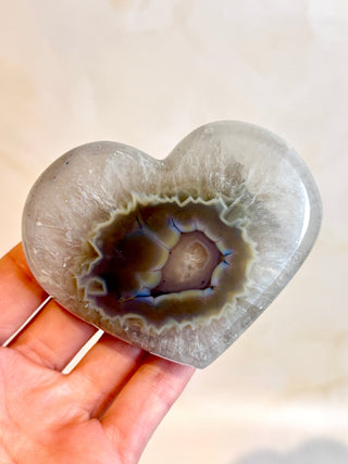 DRUZY AGATE HEART - EXCLUSIVE QUALITY (D) The Crystal Avenues