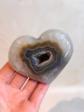 DRUZY AGATE HEART - EXCLUSIVE QUALITY (D) The Crystal Avenues