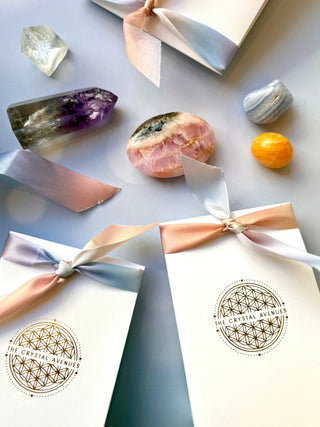 GIFT BAG WITH RIBBON The Crystal Avenues