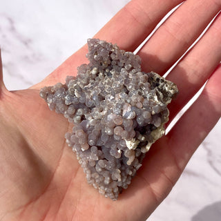 GRAPE AGATE CLUSTER (16) The Crystal Avenues