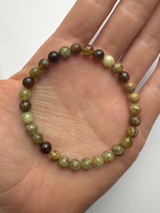 GREEN GARNET BRACELET (6MM) Bracelet The Crystal Avenues