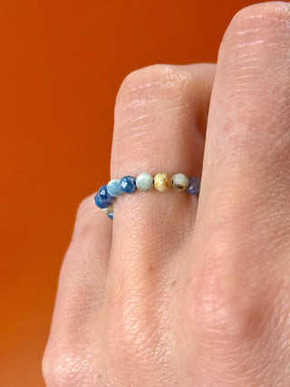 K2 - CRYSTAL STRETCH RING WITH FACETED BEADS Bracelet The Crystal Avenues