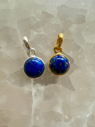 LAPIS LAZULI CRYSTAL NECKLACE - ROUND PENDANT Necklace The Crystal Avenues