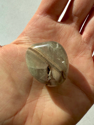 LODOLITE ´THOUSAND LAYER QUARTZ´ (G) Tumble Stone The Crystal Avenues