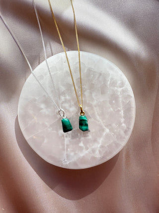 MALACHITE CRYSTAL NECKLACE - 'NUGGET' PENDANT Necklace The Crystal Avenues