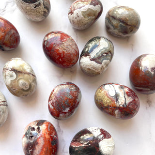 MEXICAN LAGUNA LACE AGATE TUMBLE STONE tumble stone The Crystal Avenues