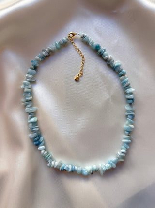 NATURAL AQUAMARINE CHIP CHOKER NECKLACE Necklace The Crystal Avenues