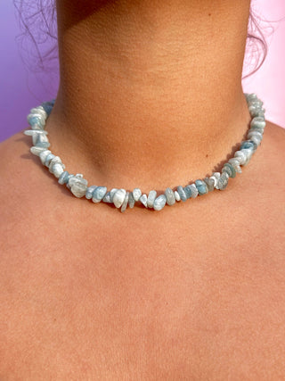NATURAL AQUAMARINE CHIP CHOKER NECKLACE Necklace The Crystal Avenues