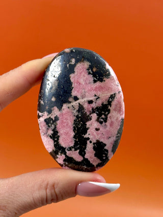 PERUVIAN RHODONITE PALM STONE (4) tumble stone The Crystal Avenues