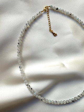 RAINBOW MOONSTONE CHOKER NECKLACE Necklace The Crystal Avenues