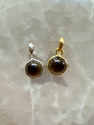 SMOKEY QUARTZ CRYSTAL NECKLACE - ROUND PENDANT Necklace The Crystal Avenues