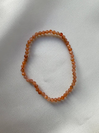 SUNSTONE FACET STRETCH BRACELET Bracelet The Crystal Avenues