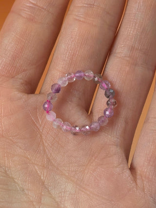 SUPER SEVEN - CRYSTAL STRETCH RING WITH FACETED BEADS Bracelet The Crystal Avenues
