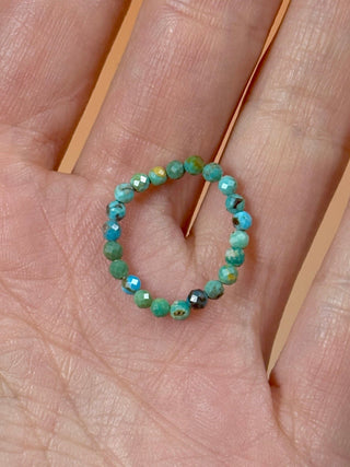 TURQUOISE - CRYSTAL STRETCH RING WITH FACETED BEADS Bracelet The Crystal Avenues