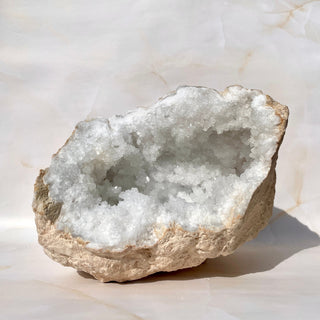 WHITE QUARTZ HALF GEODE XL - 7.6KG (1) The Crystal Avenues