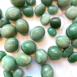 GREEN AVENTURINE TUMBLE STONE tumble stone The Crystal Avenues