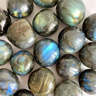 LABRADORITE TUMBLESTONE tumble stone The Crystal Avenues