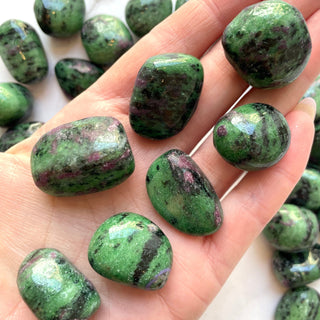 RUBY ZOISITE TUMBLE STONE tumble stone The Crystal Avenues