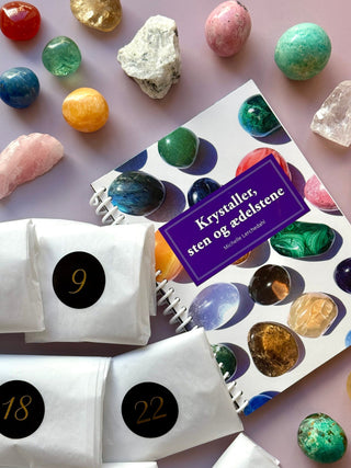 24 DAY CRYSTAL CALENDAR + BOOK 2026 The Crystal Avenues 
