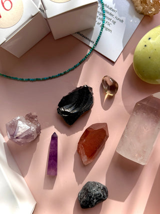 24 DAY DELUXE CRYSTAL CALENDAR 2025 The Crystal Avenues 