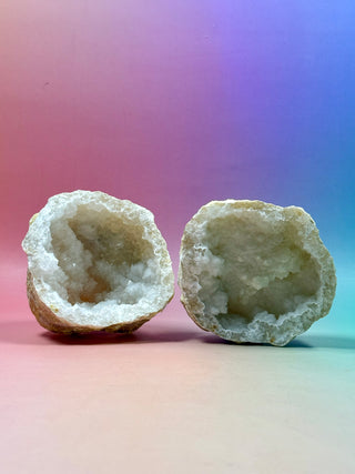 HVID KVARTS 'FRIENDSHIP' GEODE (4)
