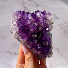 Load image into Gallery viewer, AMETHYST CLUSTER (E) Druze The Crystal Avenues 
