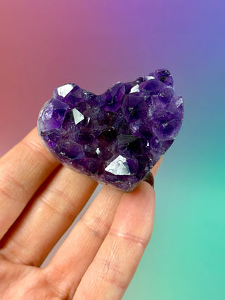 AMETHYST CLUSTER HEART - EXCLUSIVE QUALITY (16) The Crystal Avenues 