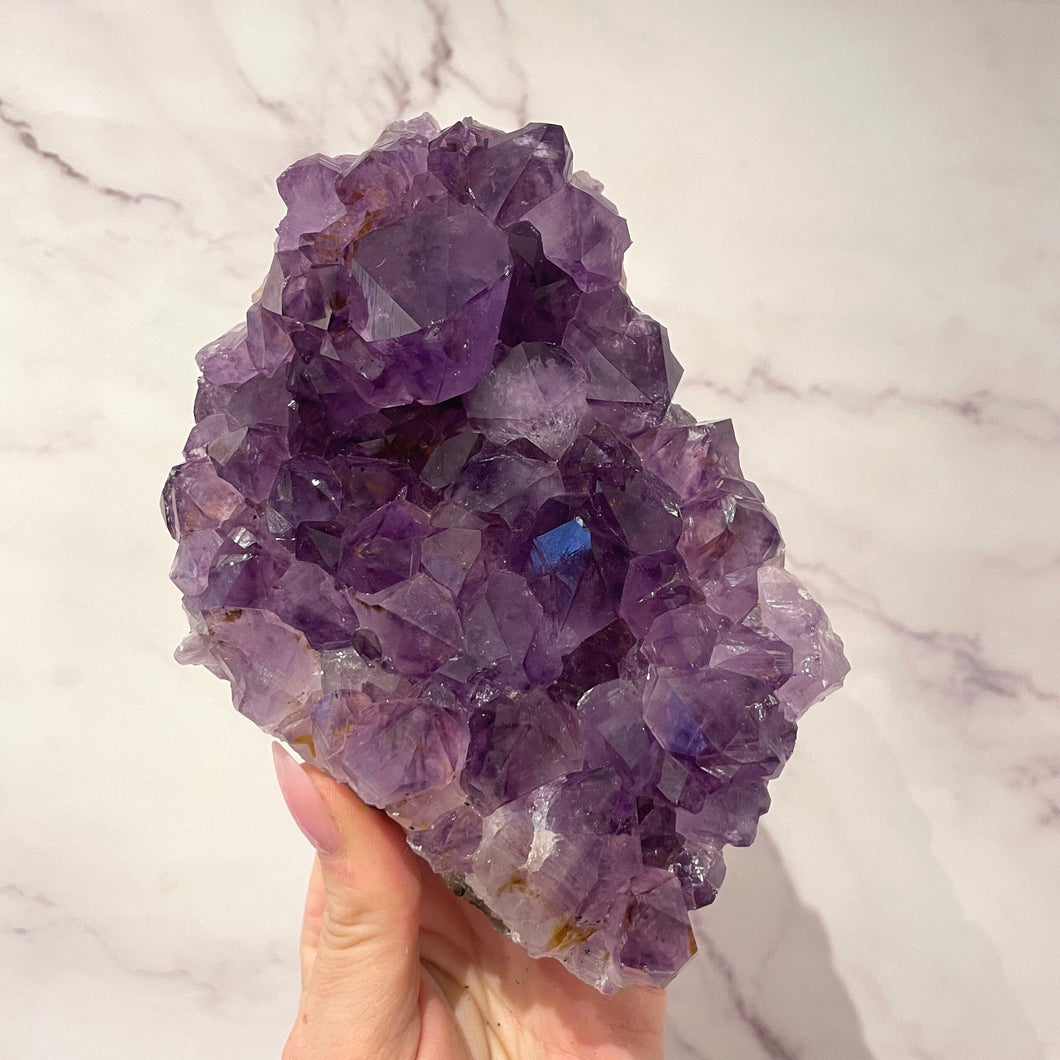 AMETHYST CLUSTER MEDIUM - EXTRA QUALITY (1) Druze The Crystal Avenues 