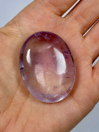 AMETHYST PALM STONE - EXCLUSIVE QUALITY (5) Palm stone The Crystal Avenues 