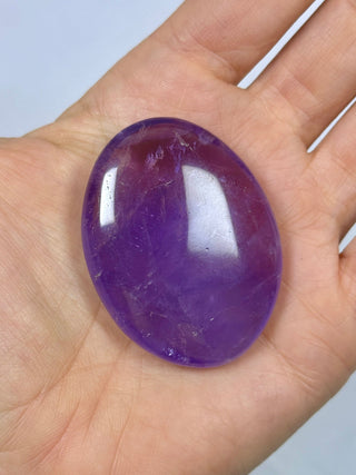 AMETHYST PALM STONE - EXCLUSIVE QUALITY (6) Palm stone The Crystal Avenues 