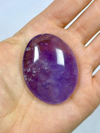 AMETHYST PALM STONE - EXCLUSIVE QUALITY (6) Palm stone The Crystal Avenues 