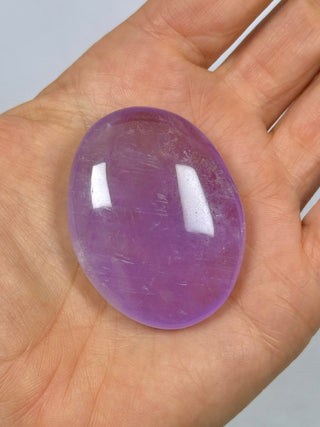 AMETHYST PALM STONE - EXCLUSIVE QUALITY (9) Palm stone The Crystal Avenues 