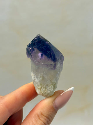 AMETHYST POINT (1) Point The Crystal Avenues 