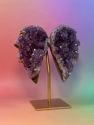 AMETHYST WINGS ON STAND - EXCLUSIVE QUALITY (A) The Crystal Avenues 