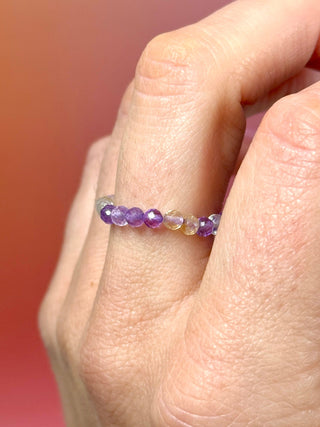 AMETRIN - CRYSTAL STRETCH RING WITH FACETED BEADS Bracelet The Crystal Avenues 