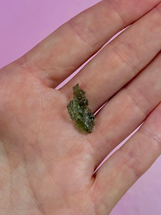 ANGEL CHIME MOLDAVITE - A QUALITY (19) The Crystal Avenues 