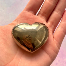 Load image into Gallery viewer, APACHE PYRITE HEART (12) Raw Crystal The Crystal Avenues 
