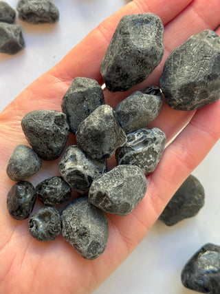 APACHE TEAR RAW Tumble Stone The Crystal Avenues 