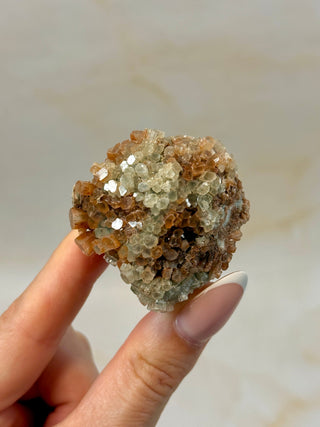 ARAGONITE SPUTNIK (C) The Crystal Avenues 