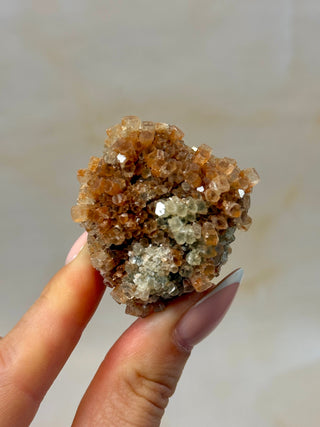 ARAGONITE SPUTNIK (F) The Crystal Avenues 