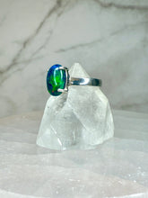 Indlæs billede til gallerivisning BLACK ETHIOPIAN OPAL SILVER RING (NO. 13) SIZE: 54 The Crystal Avenues 
