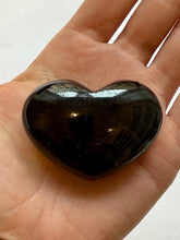 Indlæs billede til gallerivisning BLACK TOURMALINE HEART (2) tumble stone The Crystal Avenues 
