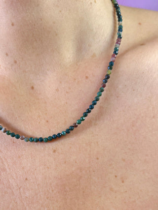 BLOODSTONE (HELIOTROPE) FACET CHOKER NECKLACE Necklace The Crystal Avenues 