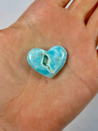 BLUE ARAGONITE HEART (15) The Crystal Avenues 